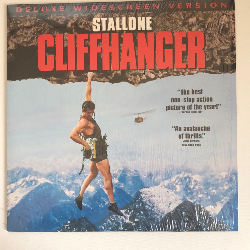 STALLONE CLIFFHANGER The best non stop action picture of the year!